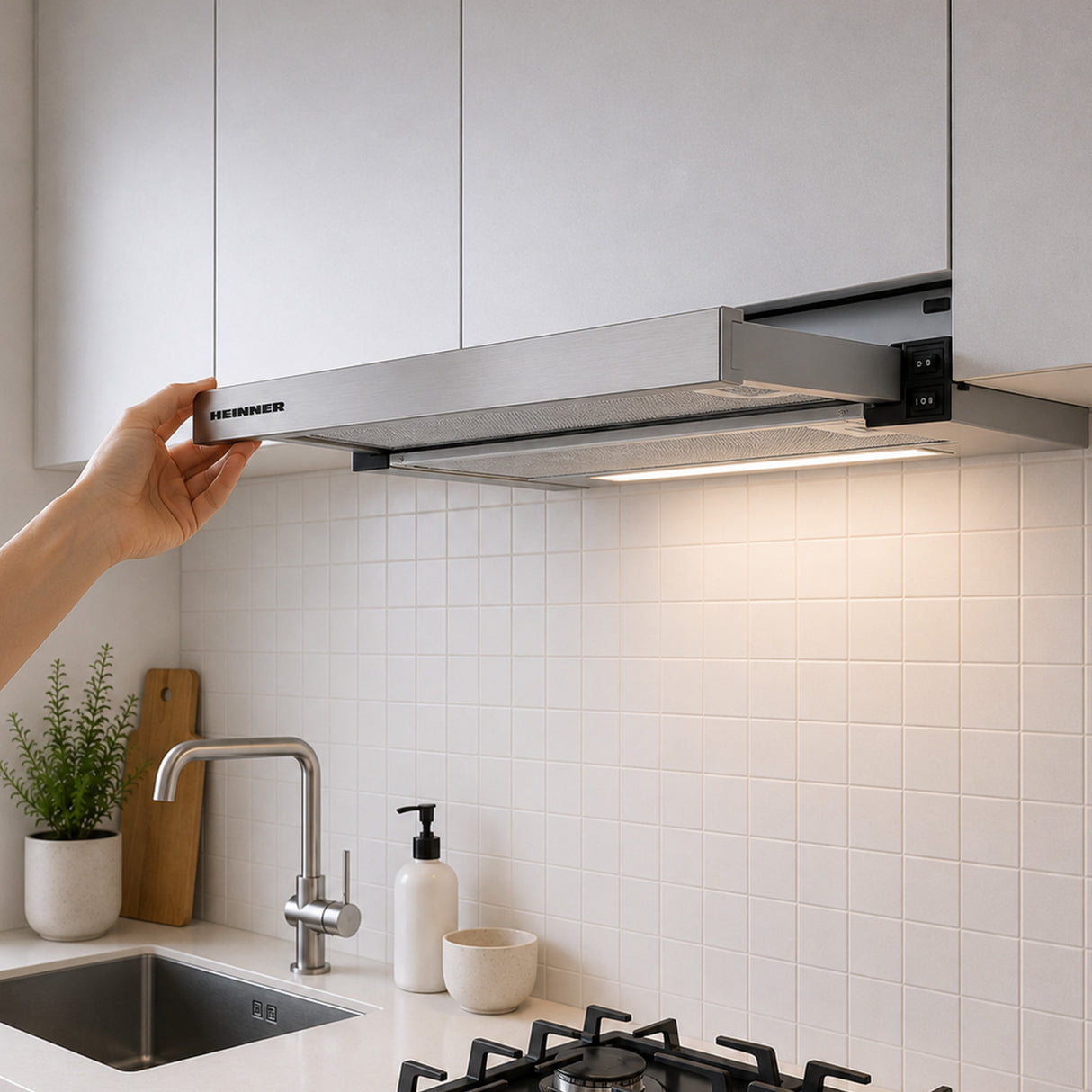 Hotte Heinner HTCH-440FS – classe énergétique C – inox