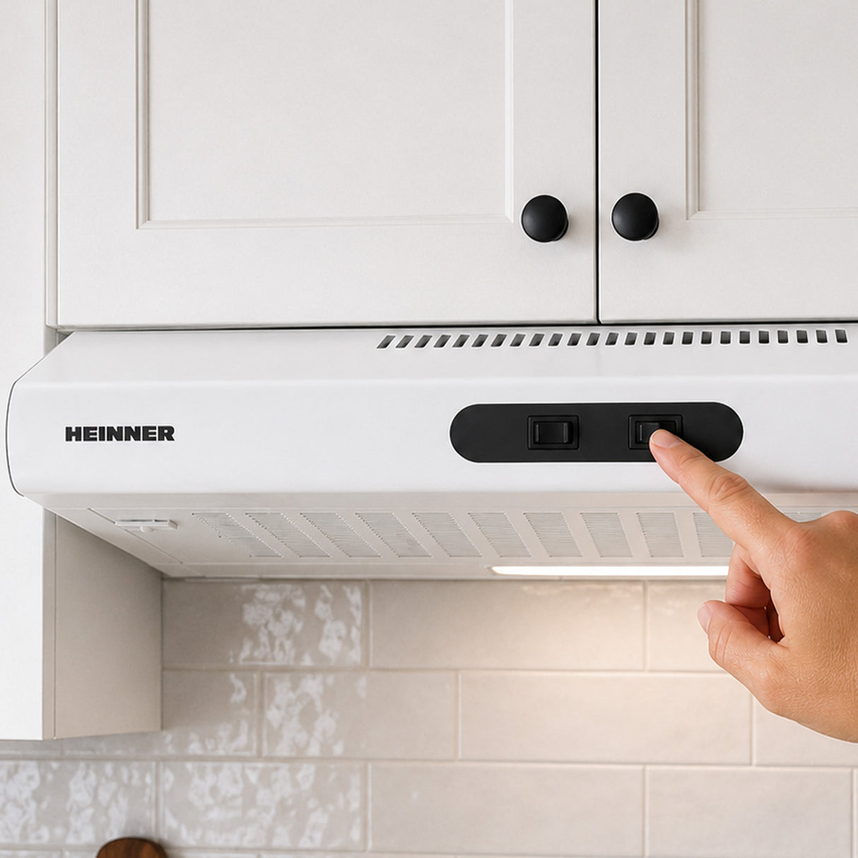 Hotte encastrable Heinner CH-MD200WH – 60 cm – 2 vitesses – blanc