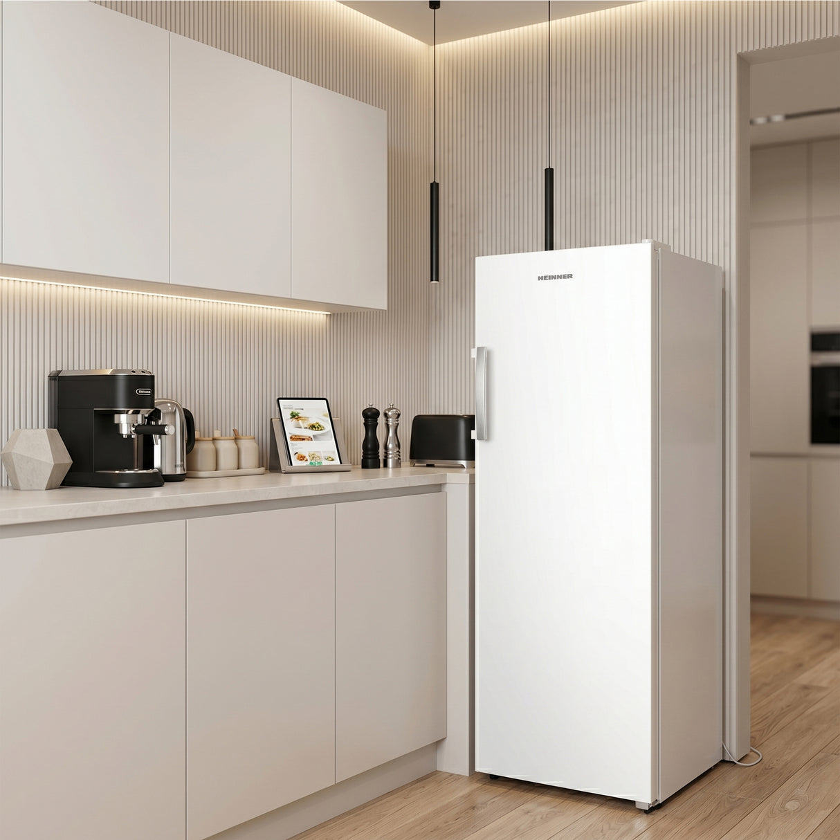 Heinner HFF-HS240NFE++ Vrieskast 240 L – No Frost – Inverter – Snelvries
