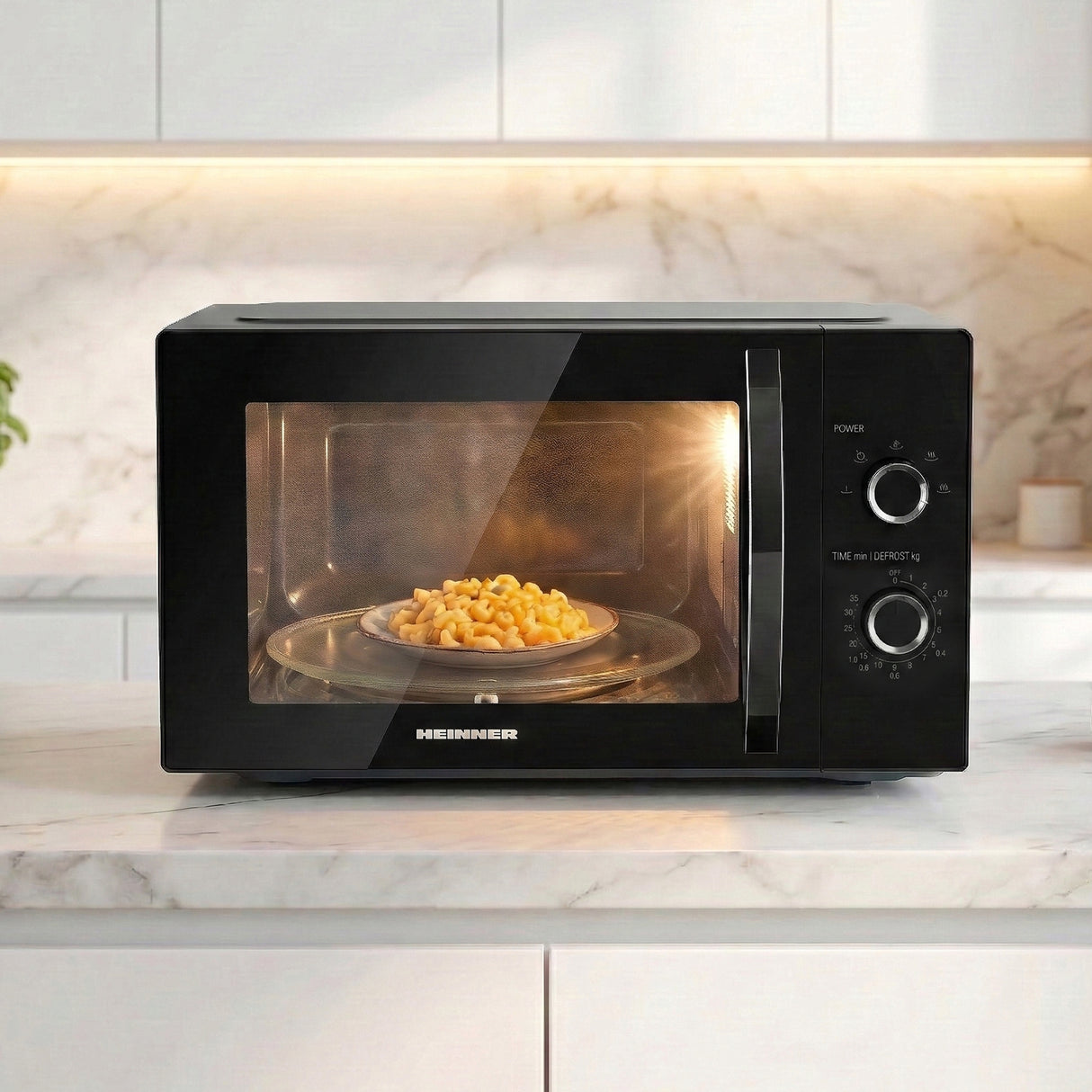 Micro-ondes Heinner HMW-MD25MBK – 25 litres – 800 W – 5 niveaux de puissance – noir