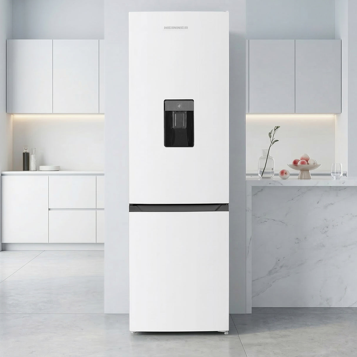 Heinner HC‑HM260INVWDD Koel-vriescombinatie 260 L – Waterdispenser