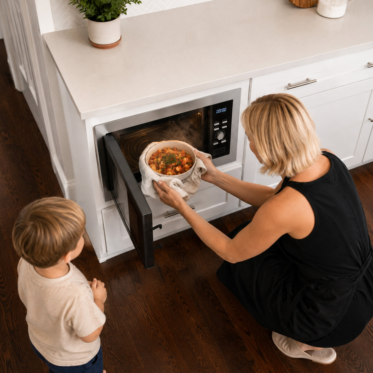 Micro-ondes Heinner HMW-BI2360SS – encastrable – 23 litres – gril – LED – inox