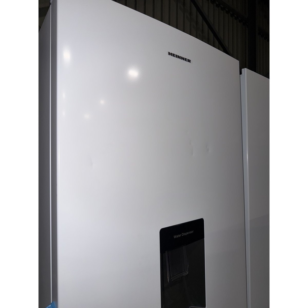 Heinner HCNF-HM291WDE koel-vriescombinatie – 291 L – No Frost – waterdispenser – energielabel E — Outlet – image 2