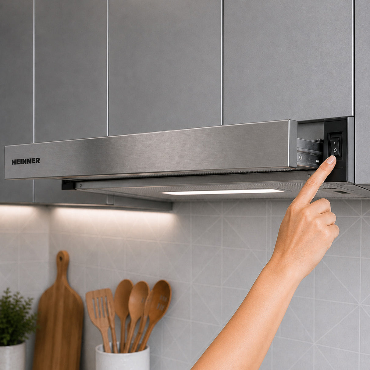 Hotte Heinner HTCH-F400IX – classe énergétique B – inox