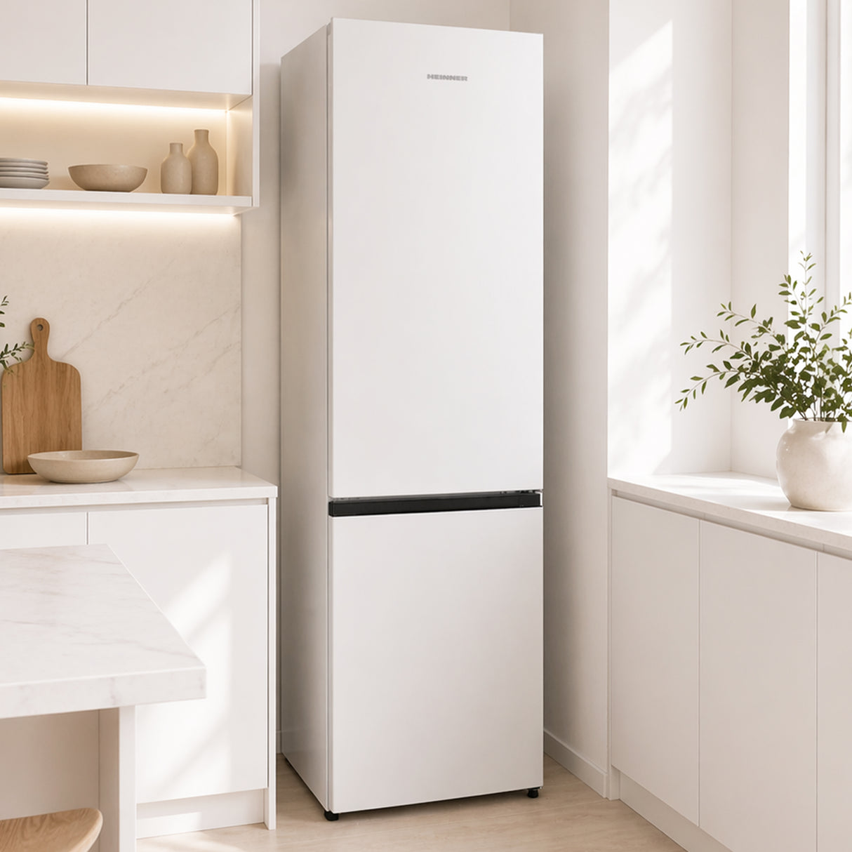 Heinner HCNF-HS255E++ Koel-vries 255 L – Full No Frost
