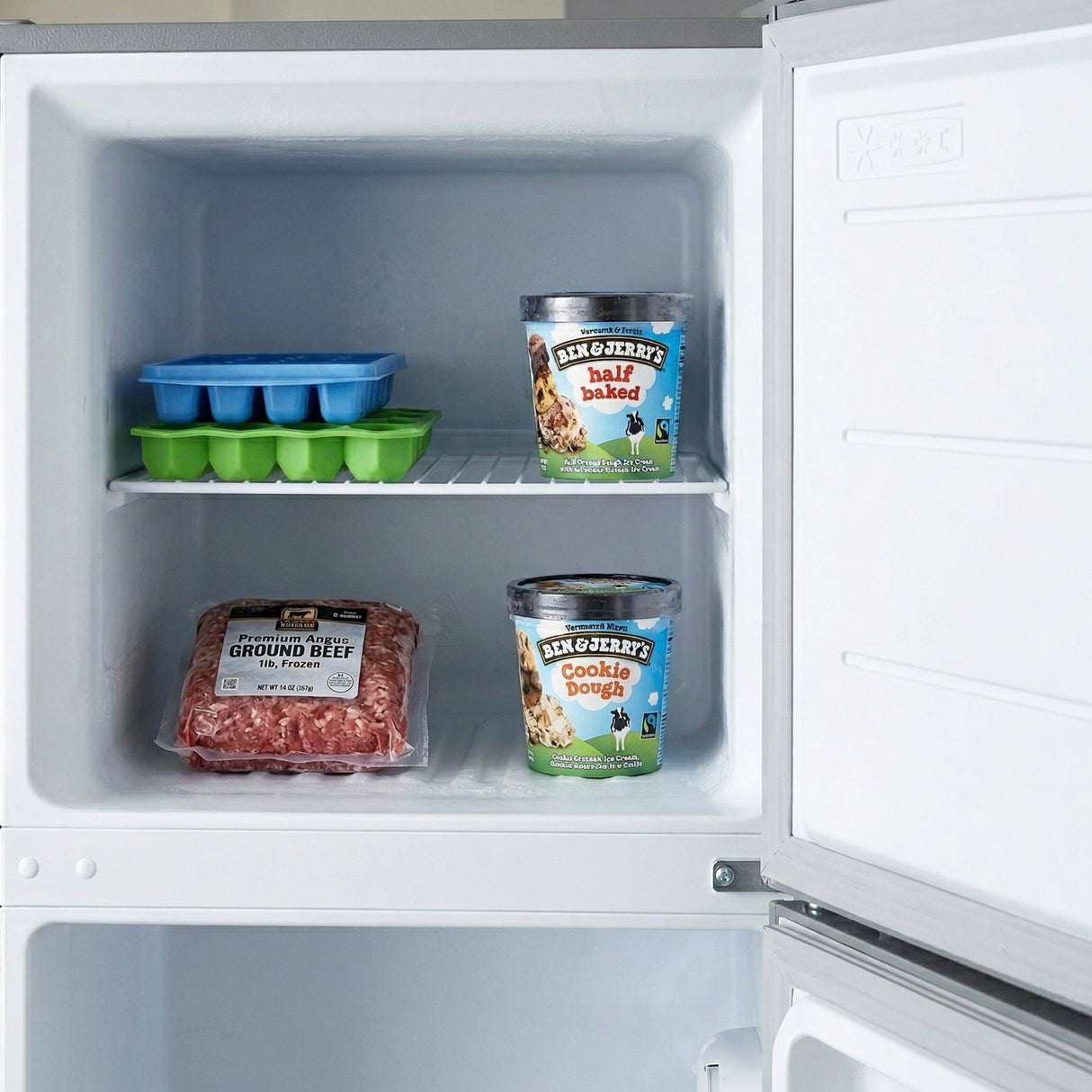 Frigo congélateur Heinner HF-M294SE++ – 294 L – Porte réversible