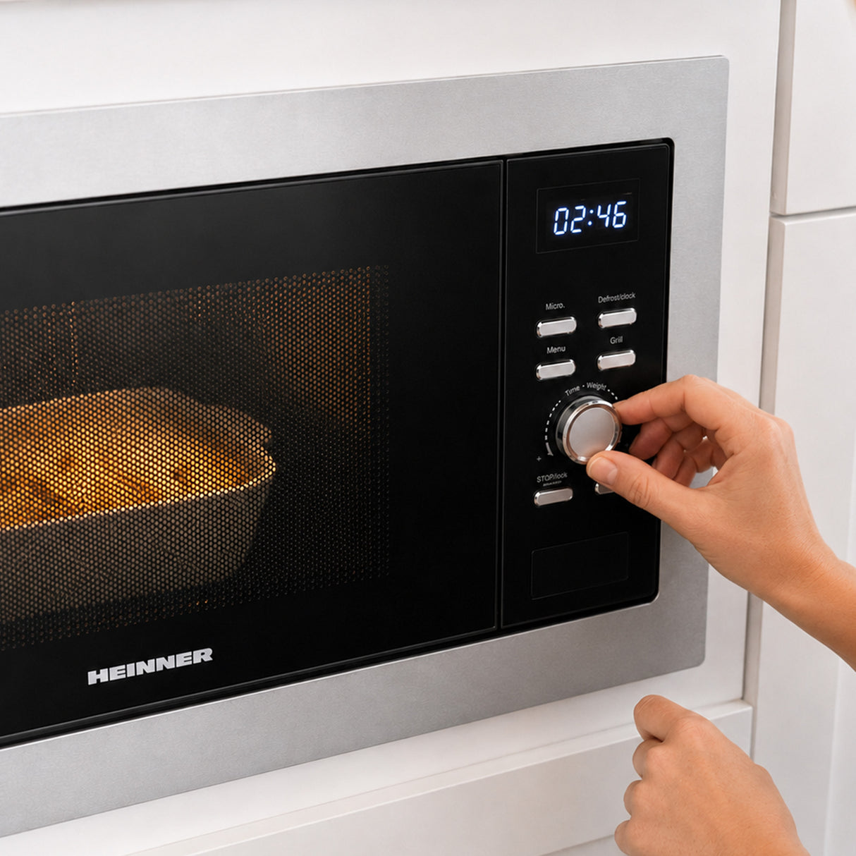 Micro-ondes Heinner HMW-BI2360SS – encastrable – 23 litres – gril – LED – inox